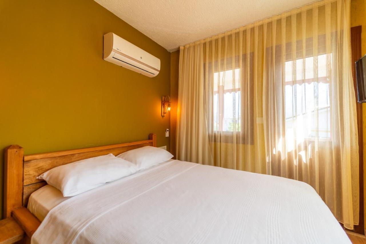 Mavi Deniz Otel Kemer Luaran gambar